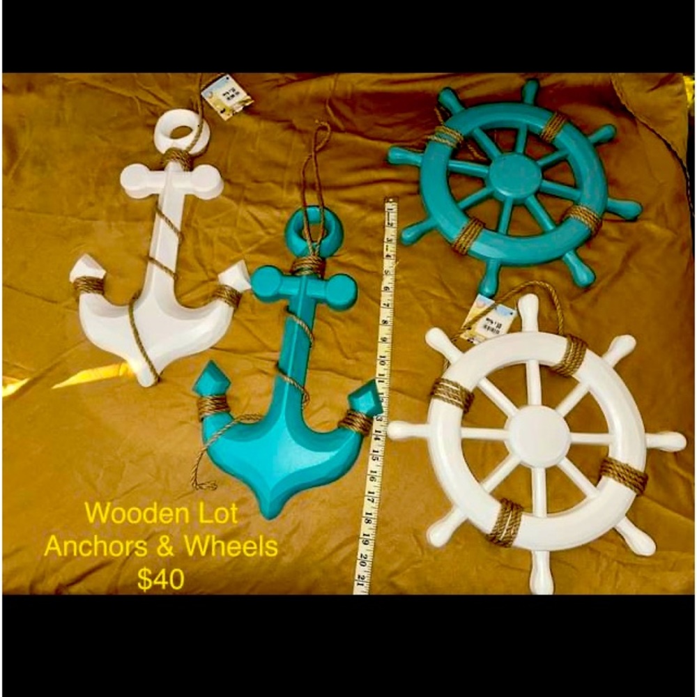 Anchors and wheels, I used them for my wreath inserts..